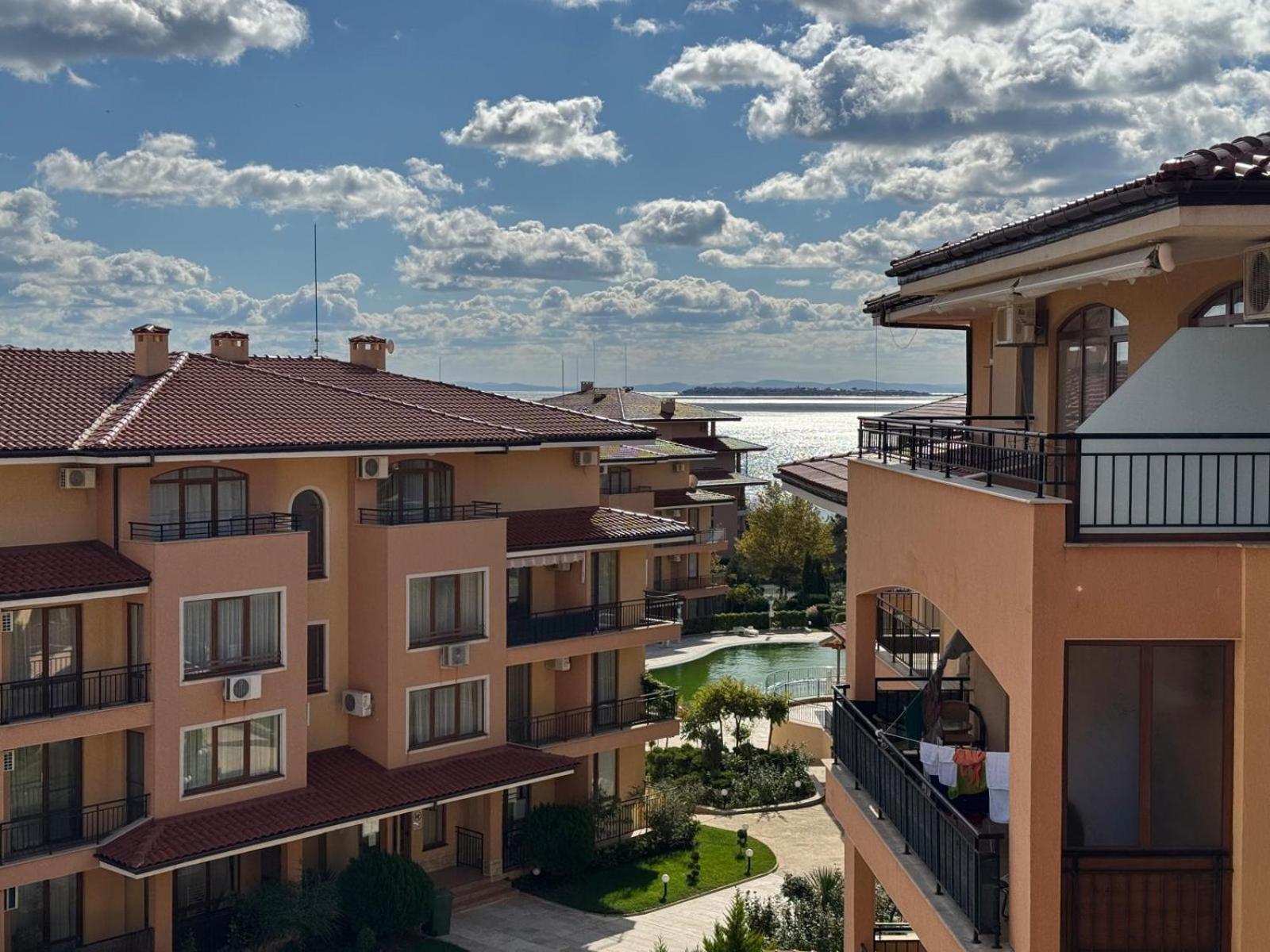 Menada Sky Dreams Lägenhet Sveti Vlas Exteriör bild